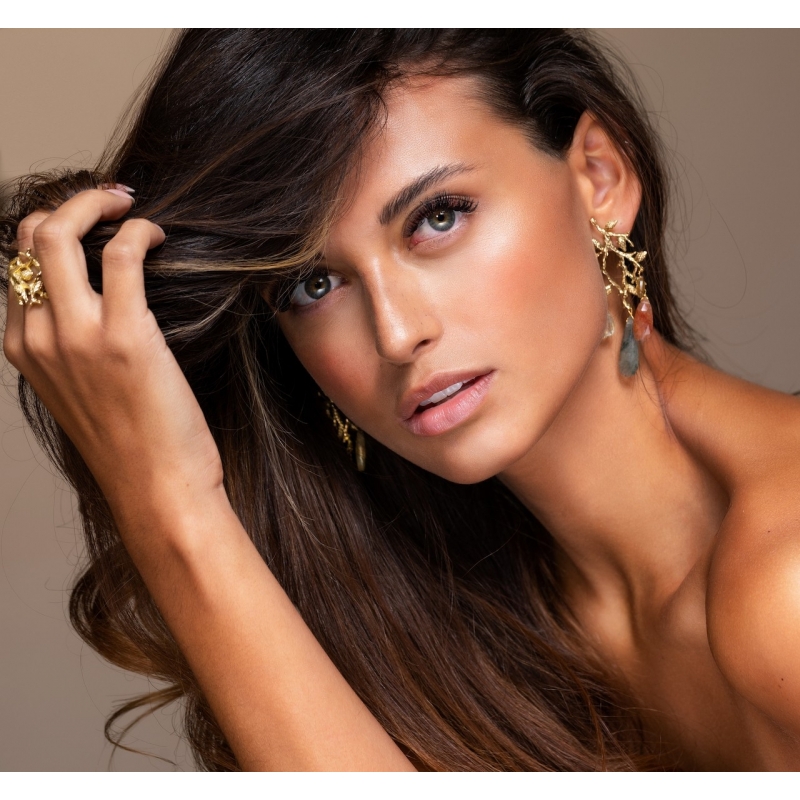 Gold Formentor earrings with quartz
