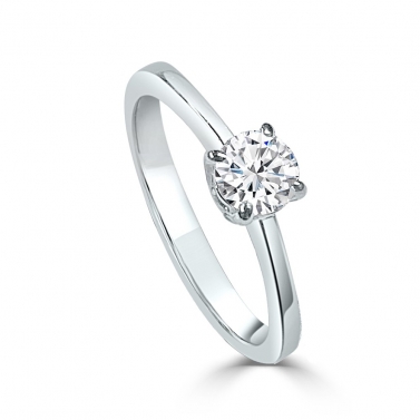 ISABEL GUARCH ANILLO SOLITARIO ORO Y BRILLANTES