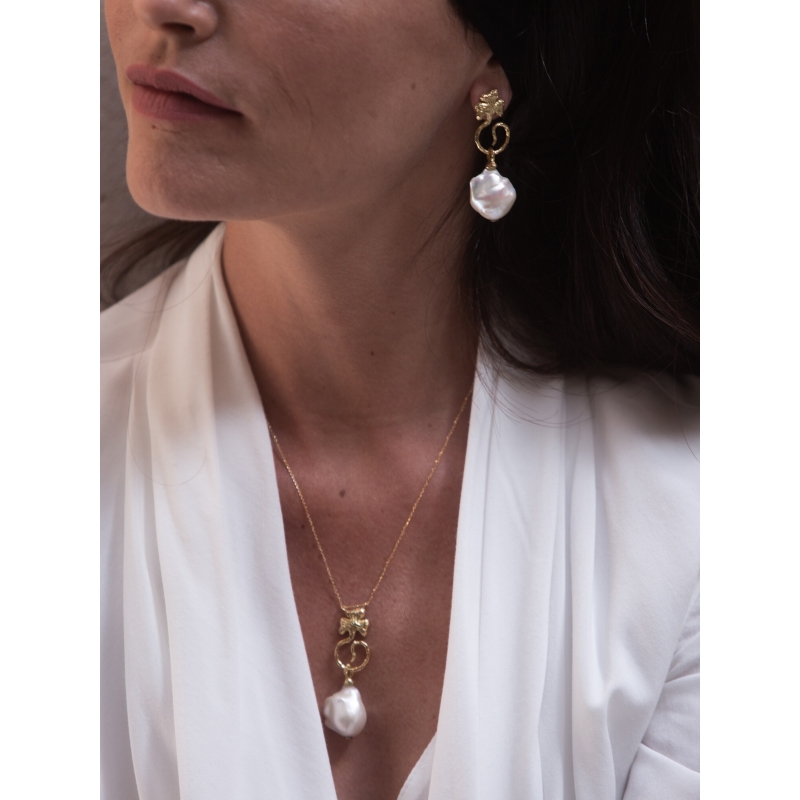 ISABEL GUARCH MODERNISMO 1903 BAROQUE PEARL PENDANT