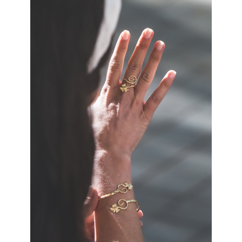 ISABEL GUARCH MODERNISMO 1903 GOLD RING